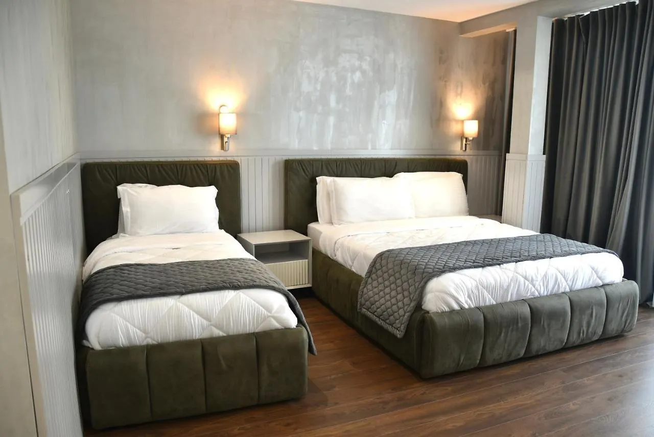 Royal G Max Otel Golem   Golem (Tirana)