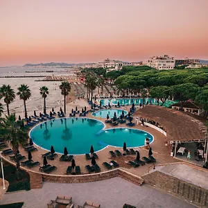 Prestige Hotel