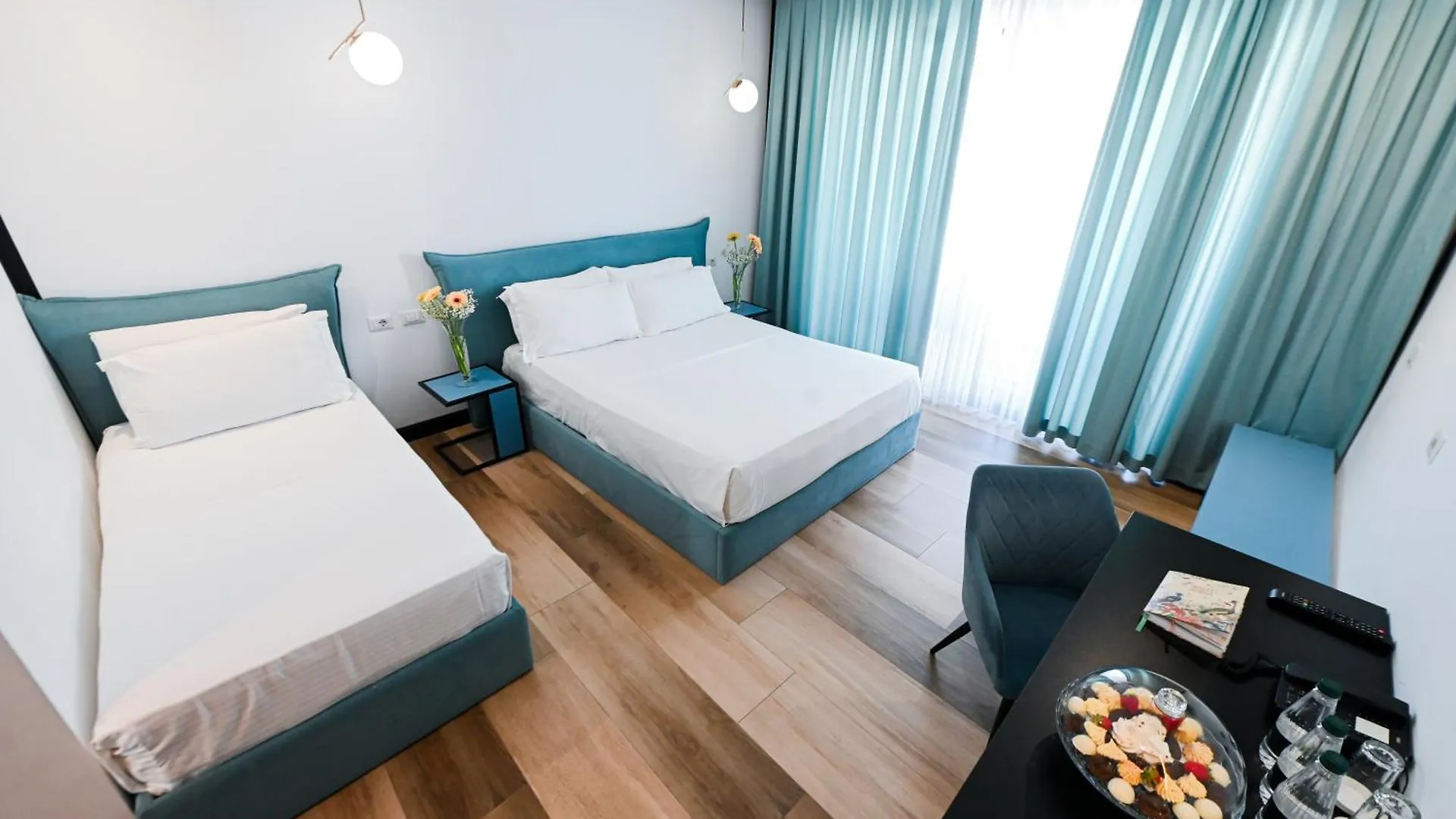Royal G Max Hotel Golem  5*, Golem (Tirana)